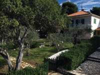 Apartmani Villa Merara smještaj Sevid blizu Trogira, do mora 10 m Hrvatska